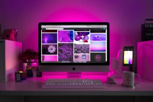 Mastering Responsive Design: Creating Seamless Experiences Across All Devices 3 Responsive web design example